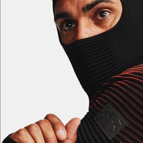 Under armour balaclava hoodie
Intelliknit technology - Picture 2 of 8